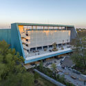 Safdie Architects Completes Expansion of Crystal Bridges Museum in Arkansas - Image 4 of 4