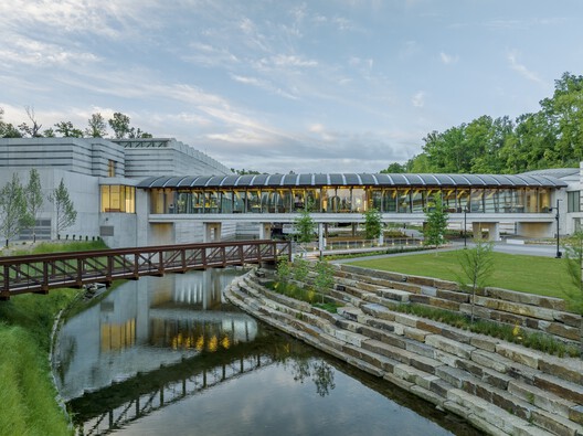 Safdie Architects Completes Expansion of Crystal Bridges Museum in Arkansas Safdie Architects Completes Expansion of Crystal Bridges Museum in Arkansas - Image 3 of 16