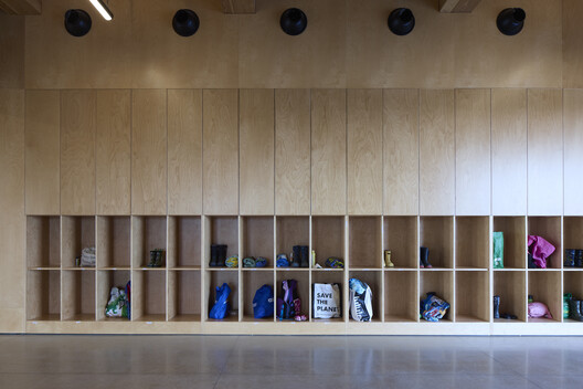 Paul Albrechtsen Visitor Centre / Stantec Architecture Paul Albrechtsen Visitor Centre / Stantec Architecture - Image 24 of 36