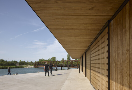 Paul Albrechtsen Visitor Centre / Stantec Architecture Paul Albrechtsen Visitor Centre / Stantec Architecture - Interior Photography