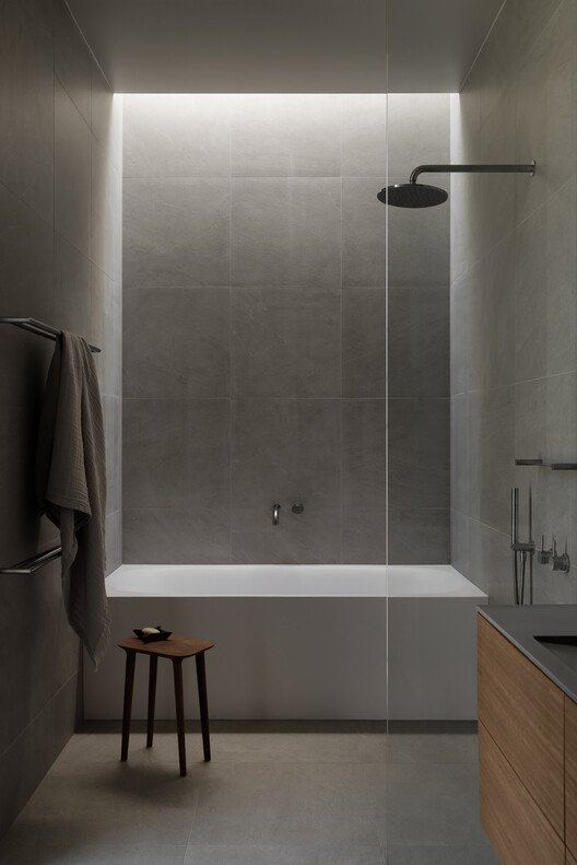 Eyrie Residence / Schmölzer Architecture - Interior Photography, Bathroom, Bathtub