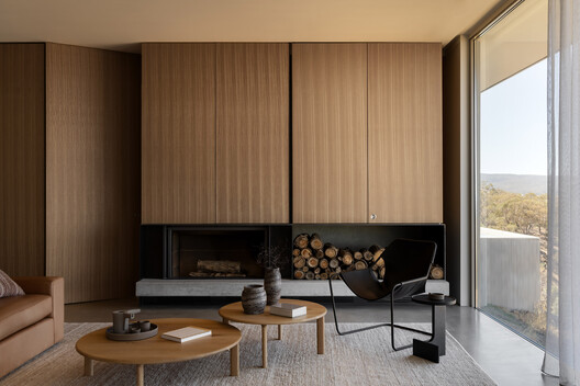 Eyrie Residence / Schmölzer Architecture - Interior Photography, Living Room, Wood, Chair