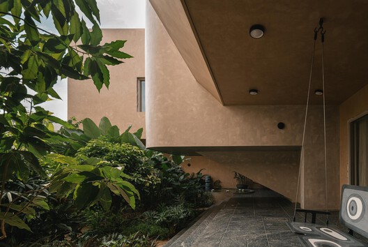 Amaltash House / Design Ni Dukaan - Image 7 of 36