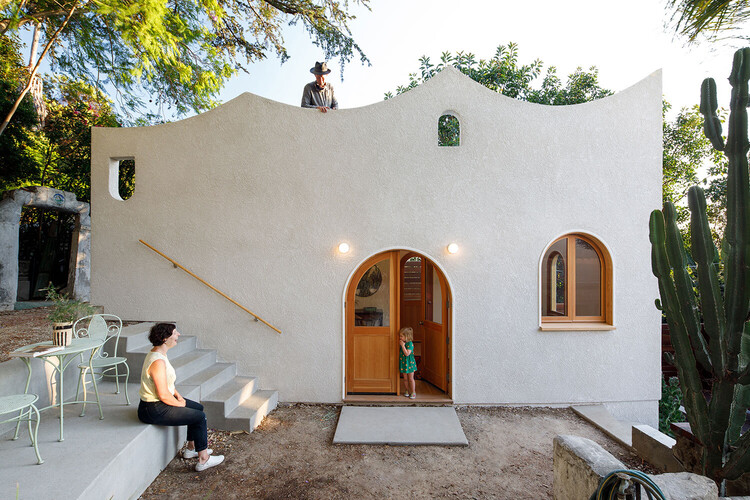 The Lasting Impact of Architectural Education: Training Professionals to Question Convention - Image 1 of 5