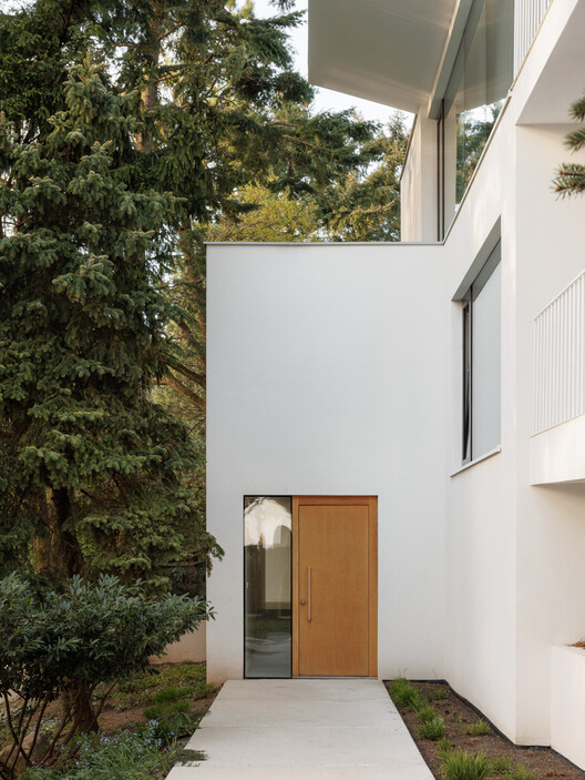 House Transformation in Harmonia / Atelier 008 - Exterior Photography