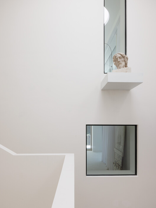 House Transformation in Harmonia / Atelier 008 - Interior Photography