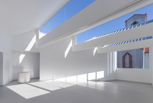 Art Building – Cardenal Spellman Educational Unit / STUDIO BLUR - Image 31 of 44