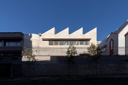 Art Building – Cardenal Spellman Educational Unit / STUDIO BLUR - Image 7 of 44