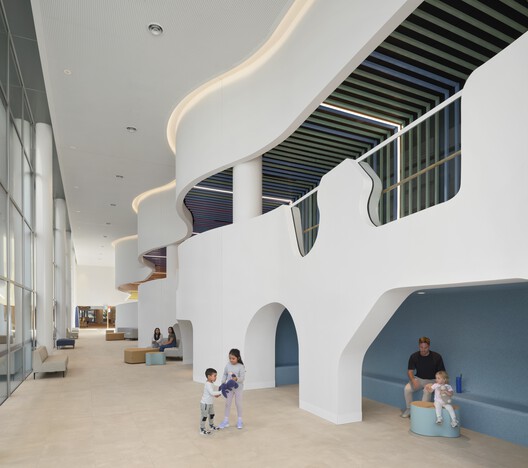 Children’s Hospital at Westmead / Billard Leece Partnership - Interior Photography, Stairs, Glass