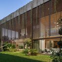 Valaya Villa / tHE gRID Architects Research and Design Studio - Houses