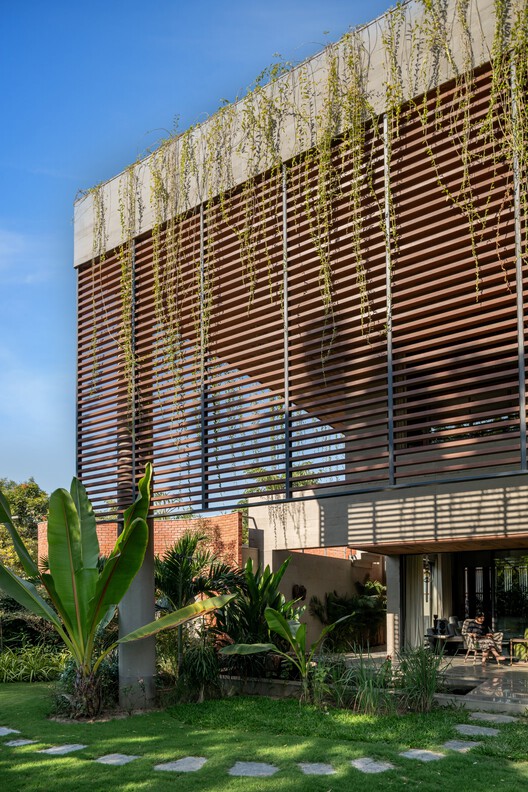 Valaya Villa / tHE gRID Architects Research and Design Studio - Exterior Photography, Garden, Courtyard