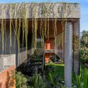 Valaya Villa / tHE gRID Architects Research and Design Studio - Houses