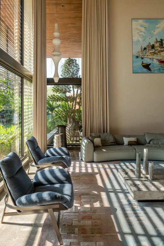 Valaya Villa / tHE gRID Architects Research and Design Studio - Interior Photography, Living Room, Wood, Sofa, Chair, Table
