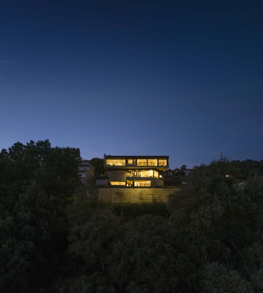 Flumen House / MUTANT Architecture & Design - Image 13 of 19