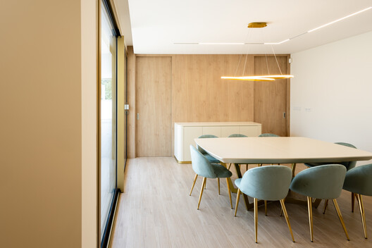 House #474 / PLATAFORMArq House #474 / PLATAFORMArq - Interior Photography, Dining room, Wood, Table, Chair, Lighting