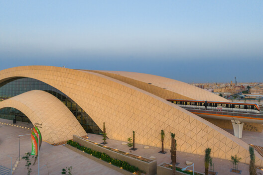 Arriyadh Western Metro Station / Omrania - Exterior Photography, Arch