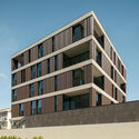Edifício Square – Esgueira, Aveiro / RVdM Arquitectos - Arquitetura De Uso Misto