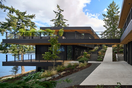 Layer House / W O V E N Architecture and Design - Image 6 of 30