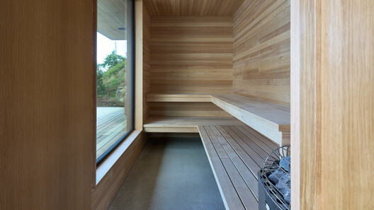 Layer House / W O V E N Architecture and Design - Image 15 of 30