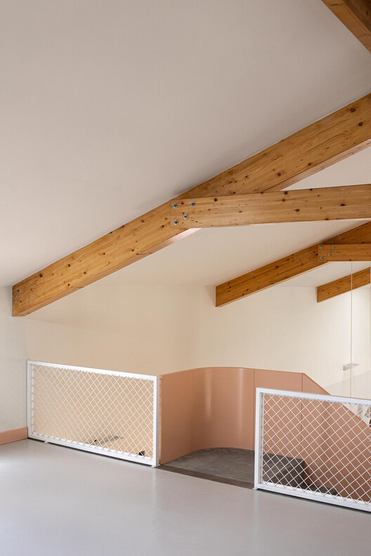 The Porch House / Vasco Burnay Arquitectura The Porch House / Vasco Burnay Arquitectura - Image 22 of 45