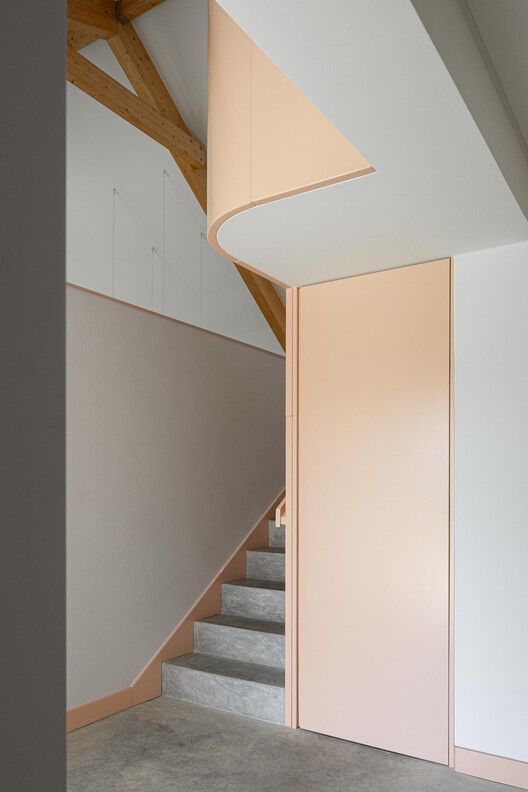 The Porch House / Vasco Burnay Arquitectura The Porch House / Vasco Burnay Arquitectura - Image 21 of 45