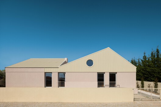 The Porch House / Vasco Burnay Arquitectura The Porch House / Vasco Burnay Arquitectura - Exterior Photography