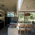 Casa Senderos / Besonias Almeida Arquitectos - Fotografía interior, Cocina, Madera, Fijación Vigas