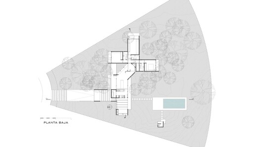 Senderos House / Besonias Almeida Arquitectos Senderos House / Besonias Almeida Arquitectos - Image 15 of 18