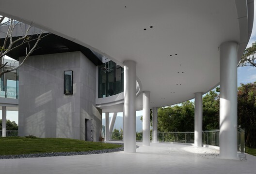 Yanqian Trail / VCD Lab Yanqian Trail / VCD Lab - Interior Photography, Column, Concrete