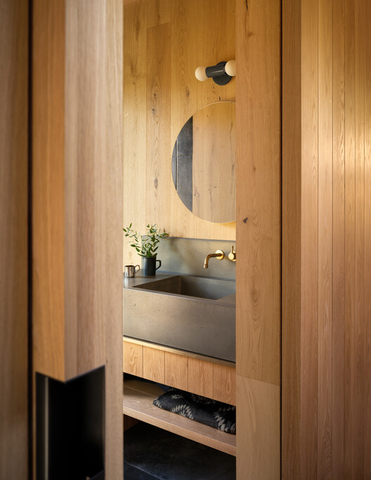 Camp Meeker Cabin / Renée del Gaudio Architecture - Interior Photography, Wood, Bathroom, Sink