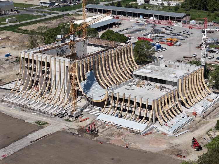 BIG Designs Dual-Volume EVE Music Hall Amid Agricultural Landscape in Čepin, Croatia - Image 3 of 24