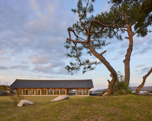House for Rejuvenation / JK-AR House for Rejuvenation / JK-AR - Image 10 of 26