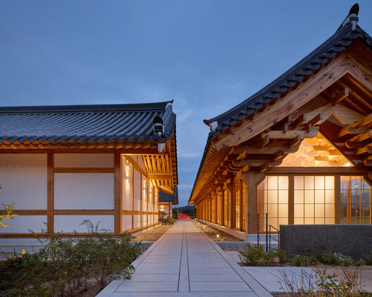 House for Rejuvenation / JK-AR House for Rejuvenation / JK-AR - Exterior Photography