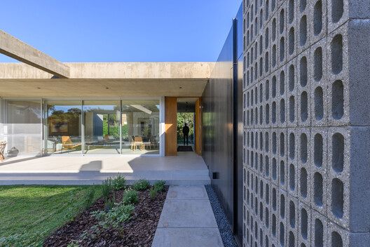 Gabion House / AR Arquitectos Gabion House / AR Arquitectos - Image 14 of 23