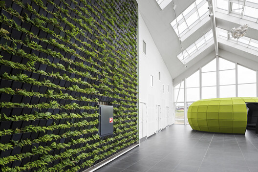 How Passive Design Strategies Shape Thermal Performance How Passive Design Strategies Shape Thermal Performance - Image 22 of 22