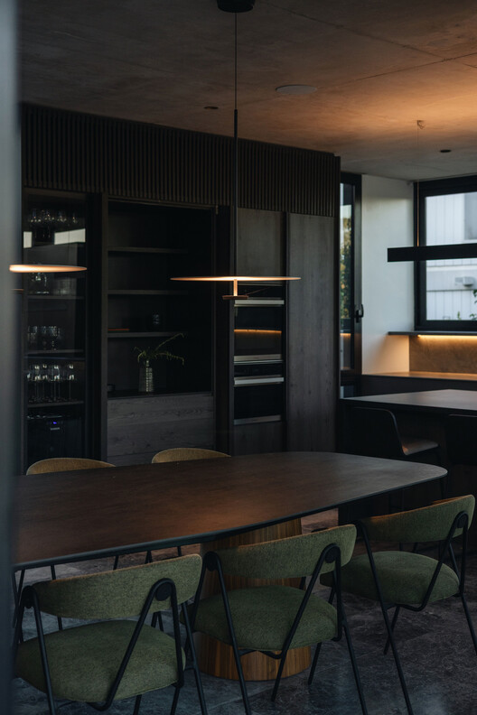 Casa China / Jorgelina Tortorici & Asociados Casa China / Jorgelina Tortorici & Asociados - Interior Photography, Kitchen, Wood, Lighting, Table, Chair, Glass