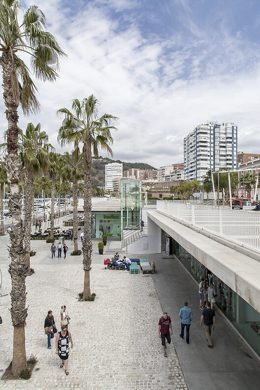 Stitching the Waterfront: How Marinas Are Reconnecting Cities to the Water - Image 5 of 24