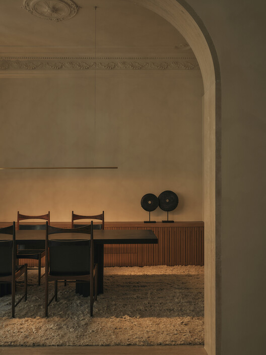 GE Apartment / Balzar Arquitectos GE Apartment / Balzar Arquitectos - Interior Photography, Wood, Lighting, Chair