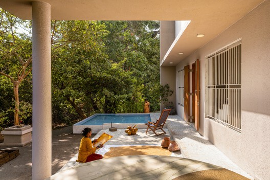 Parnasambhar / N. B. Architects - Interior Photography, Concrete, Chair, Balcony, Courtyard, Patio