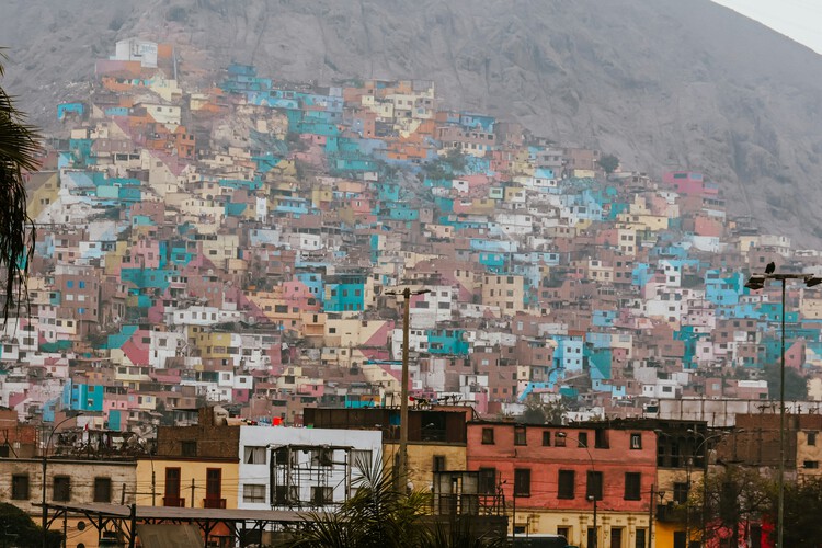 PREVI Lima and the Politics of Resident Authorship in Social Housing - Featured Image