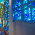 Contemplative Drama: How Gaudí Shaped Light and Color at Sagrada Família - Imagen 4 de 4