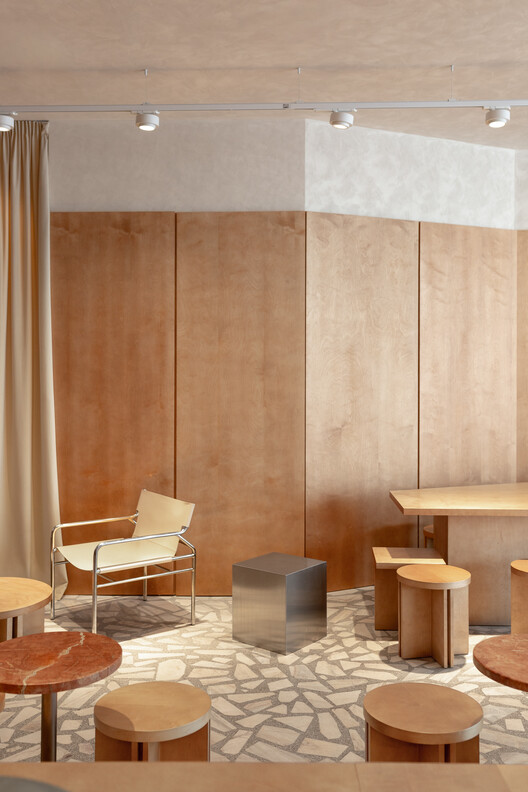 ukyo X Café / Maria Schunn - Interior Photography, Wood, Chair
