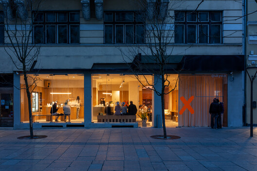 ukyo X Café / Maria Schunn - Exterior Photography