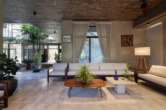 Ara Manor  / Reincarnation - Interior Photography, Living Room, Sofa, Table, Chair