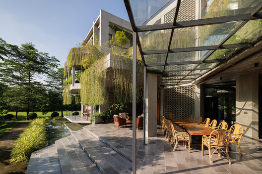Ara Manor  / Reincarnation - Exterior Photography, Balcony, Garden