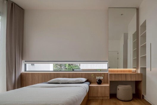House Yolk / TOUCH Architect House Yolk / TOUCH Architect - Interior Photography, Bedroom, Wood, Lighting, Bed