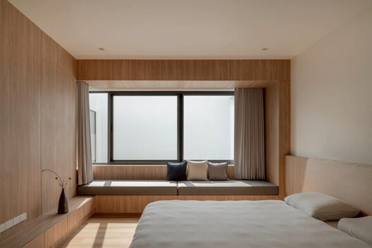 House Yolk / TOUCH Architect House Yolk / TOUCH Architect - Interior Photography, Bedroom, Wood, Bed