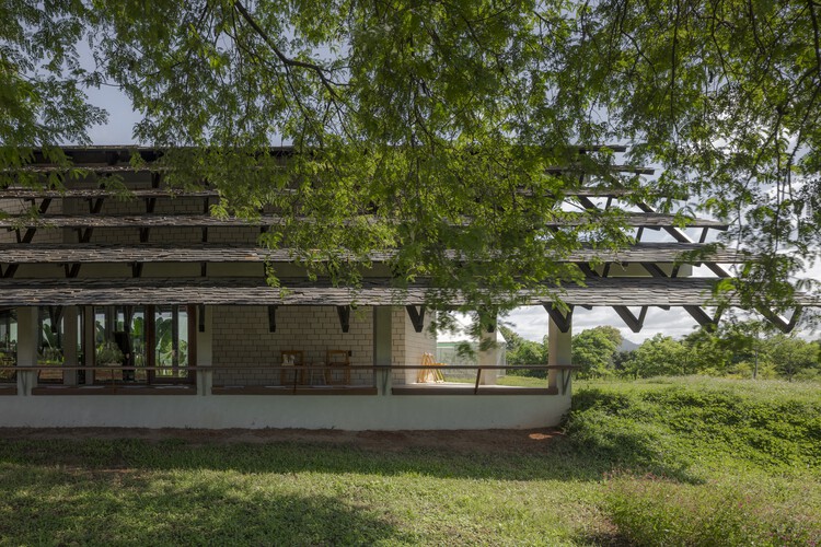 555 Sunshine Farmshop / SO - Image 5 of 21