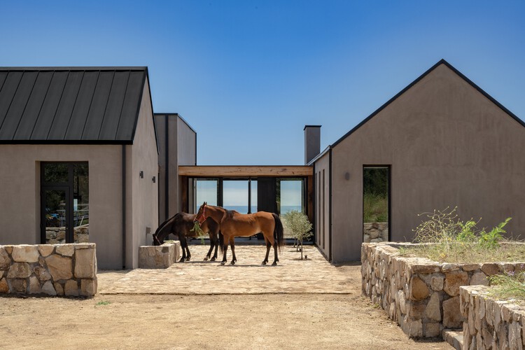 Casa Illapangui del Peumo / Vergara Arquitectos - Fotografía exterior, Casas