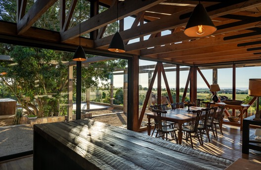 Illapangui del Peumo House / Vergara Arquitectos Illapangui del Peumo House / Vergara Arquitectos - Interior Photography, Wood, Beam, Deck, Chair